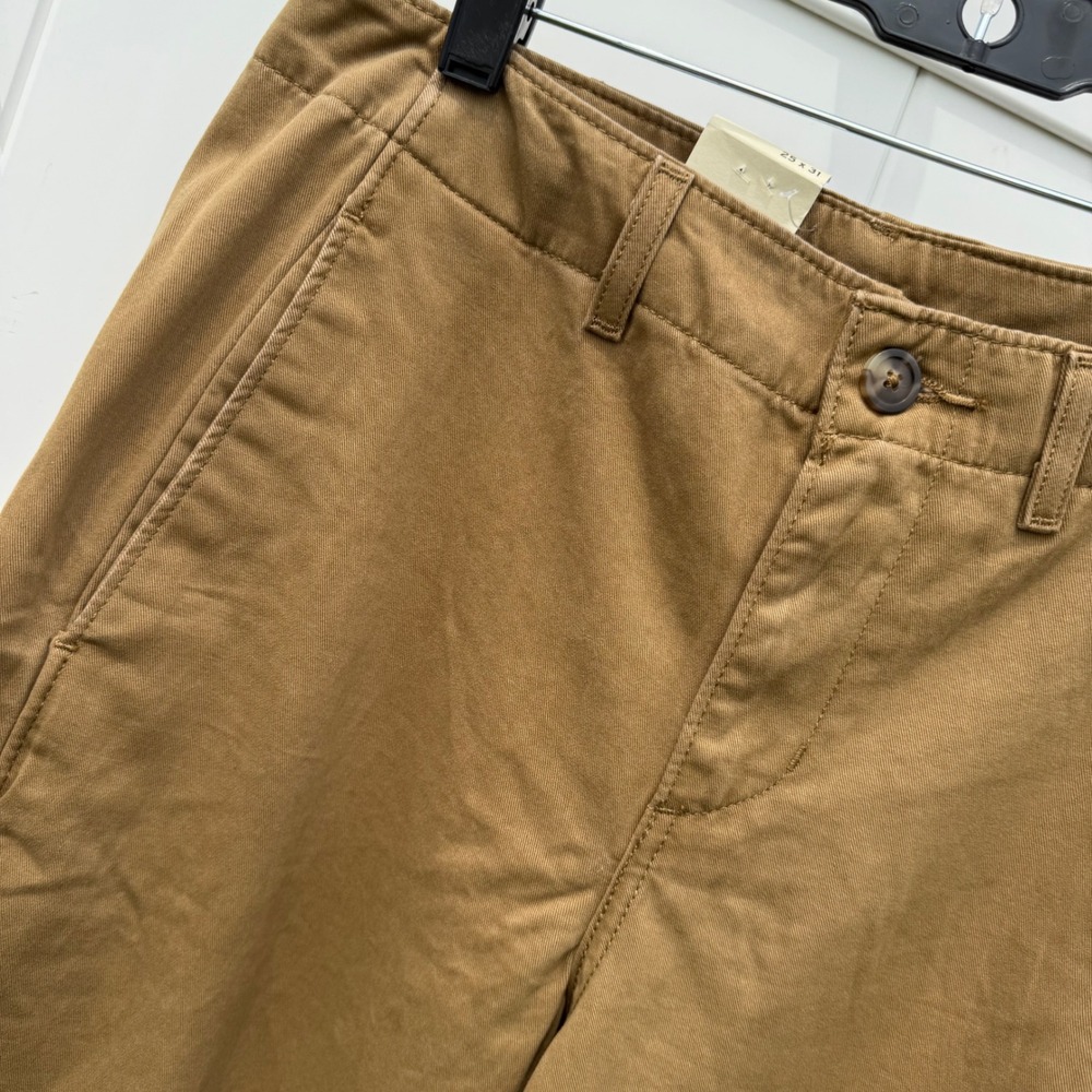Levis Premium Wide Leg Chino Pants womens 25x31 preppy tan Harvest Gold NWT